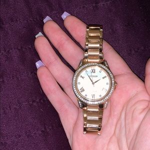 BEAUTIFUL Rose Gold Citizen watch